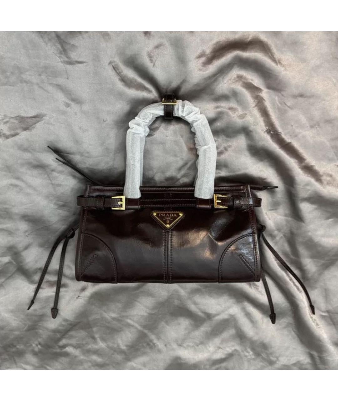 PRADA Бордовая сумка с короткими ручками из лакированной кожи, фото 2