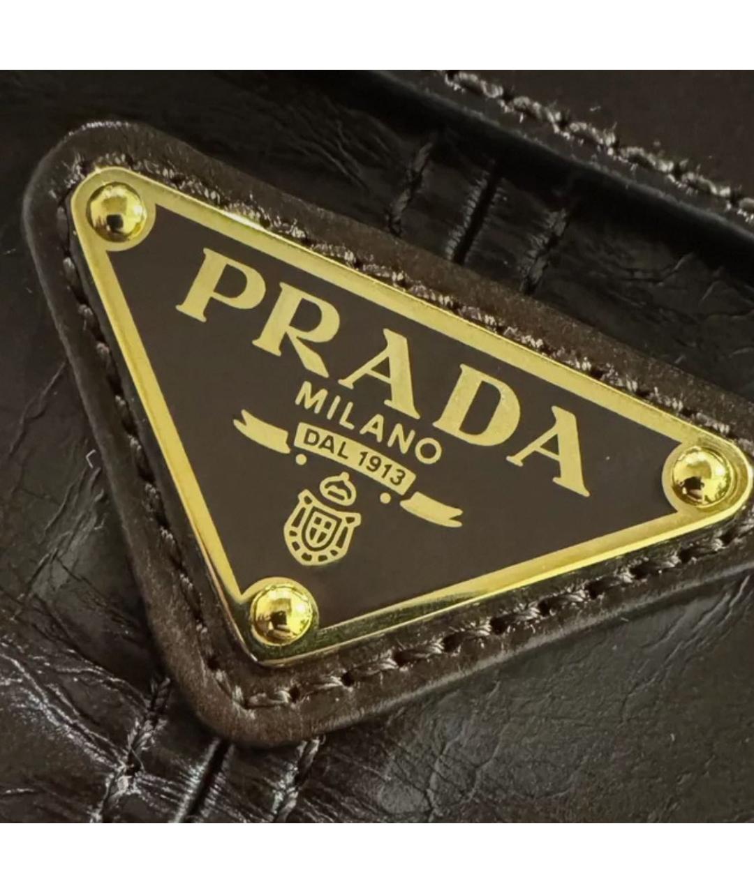 PRADA Бордовая сумка с короткими ручками из лакированной кожи, фото 5