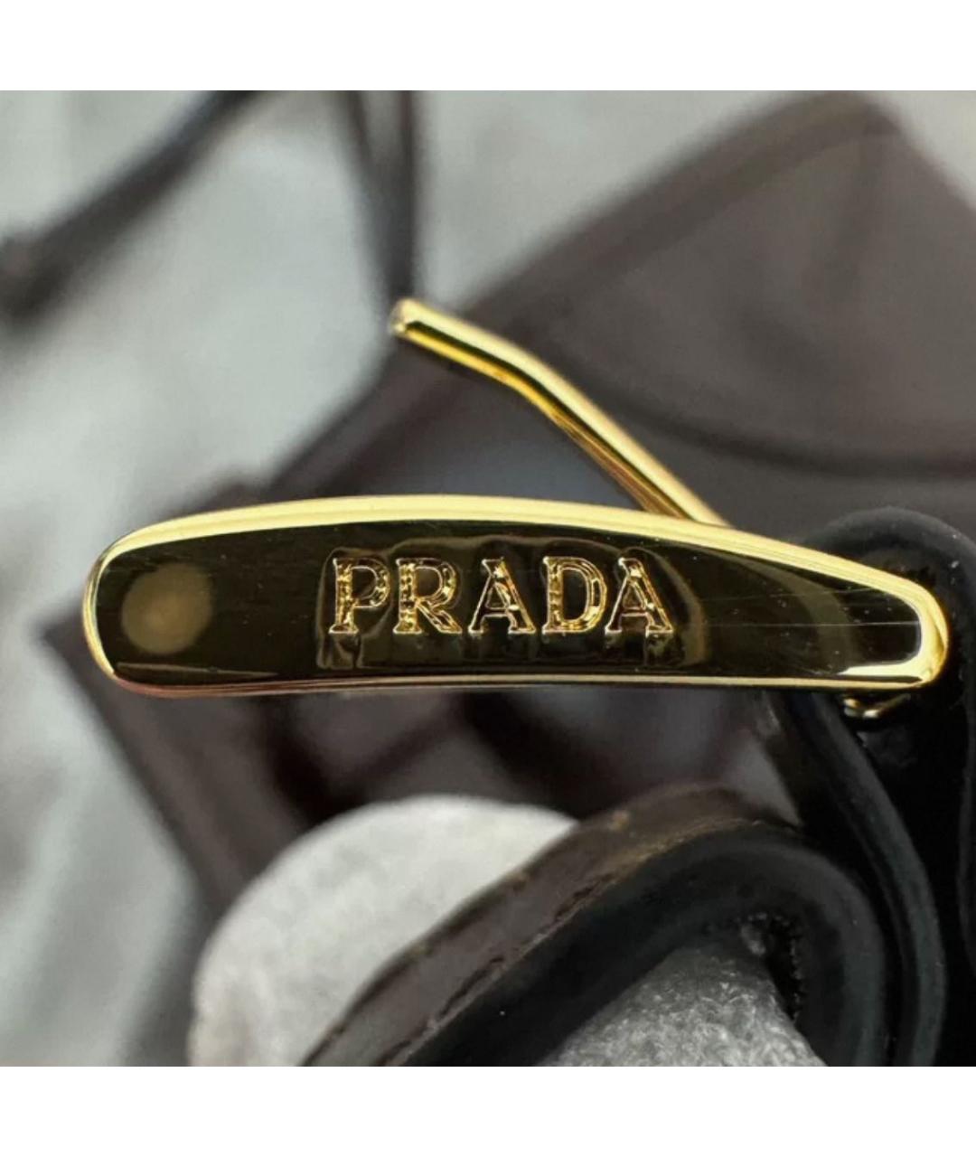 PRADA Бордовая сумка с короткими ручками из лакированной кожи, фото 6