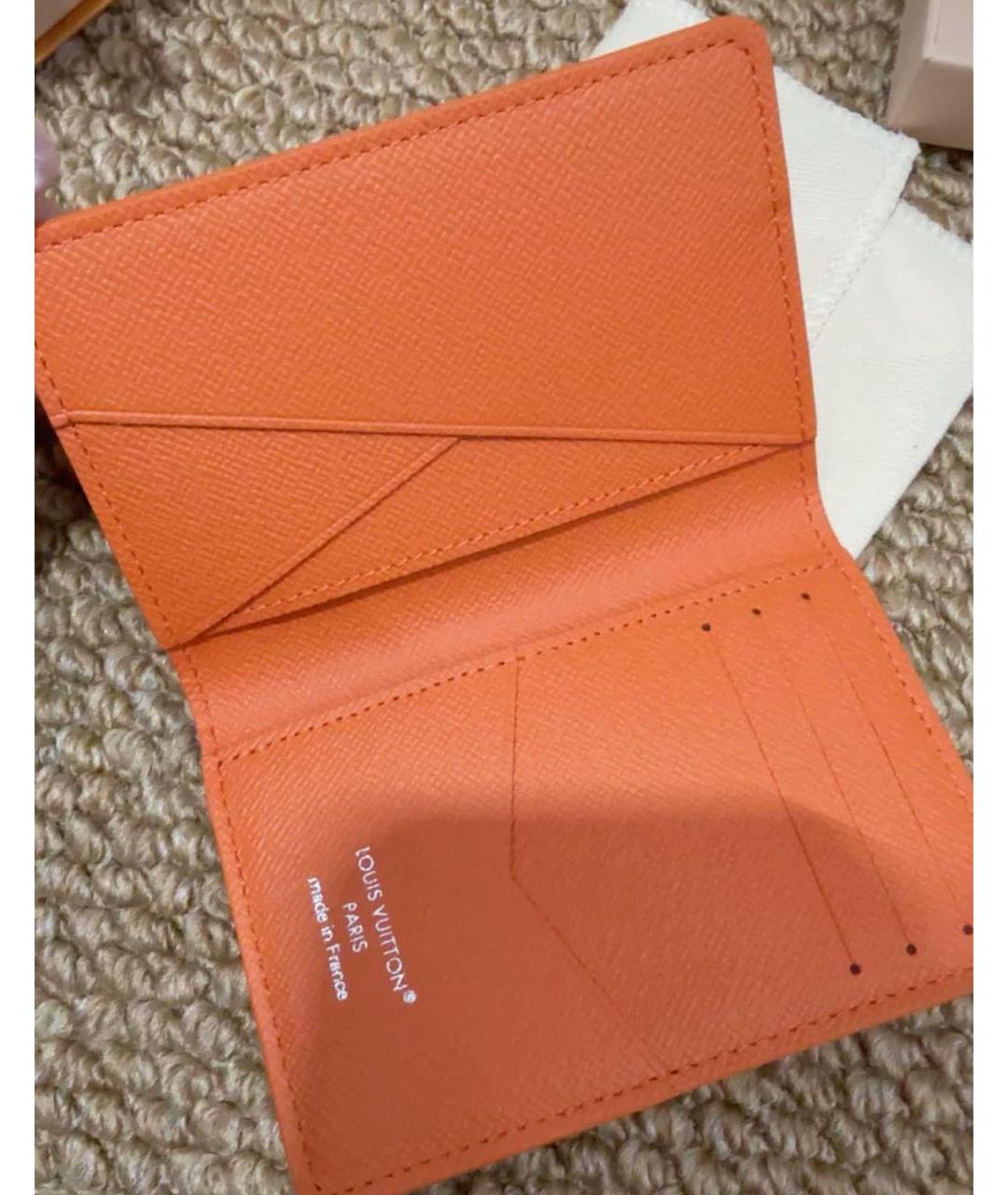 LOUIS VUITTON Оранжевый кожаный кошелек, фото 5