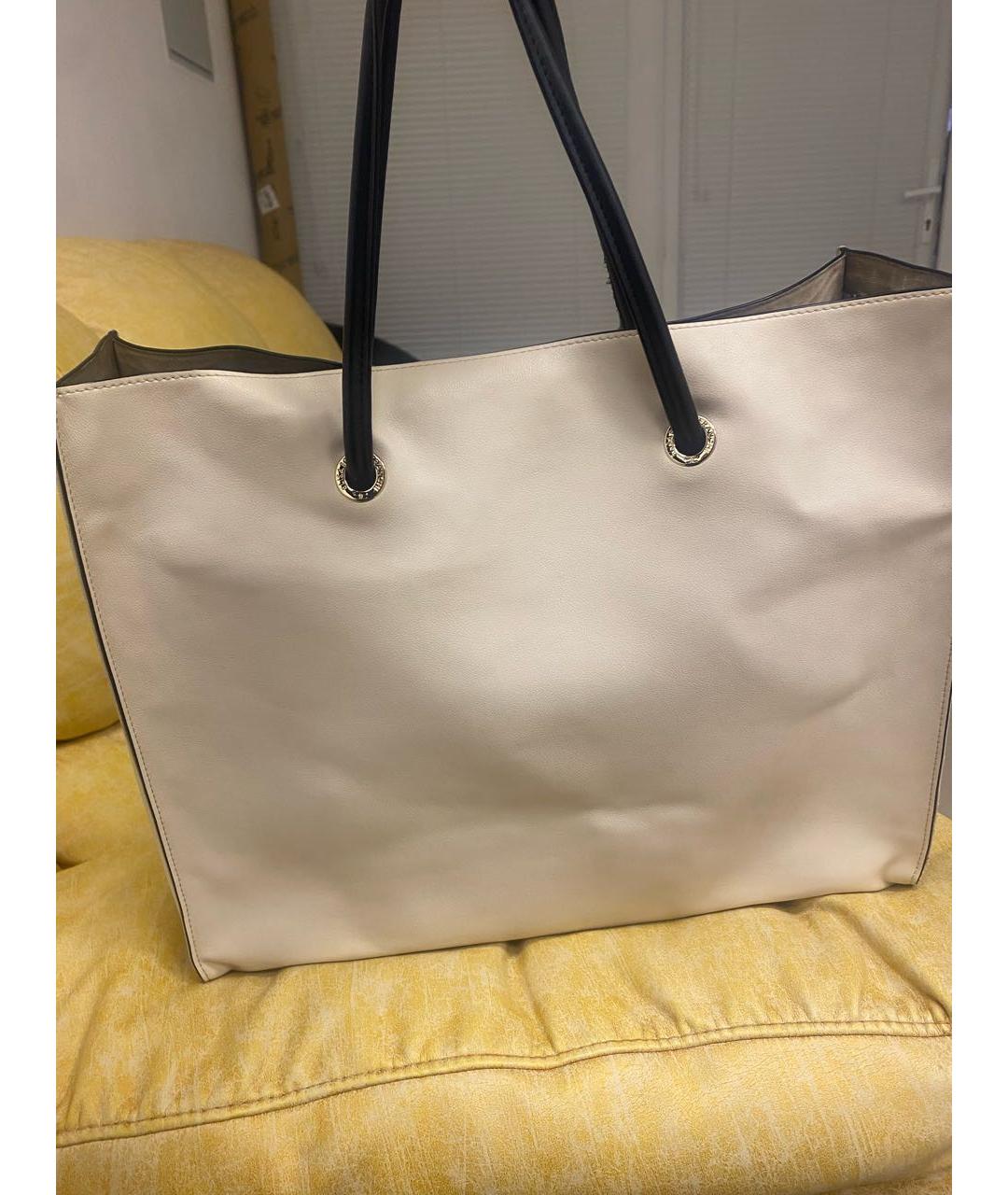 ELISABETTA FRANCHI Бежевая кожаная сумка тоут, фото 3