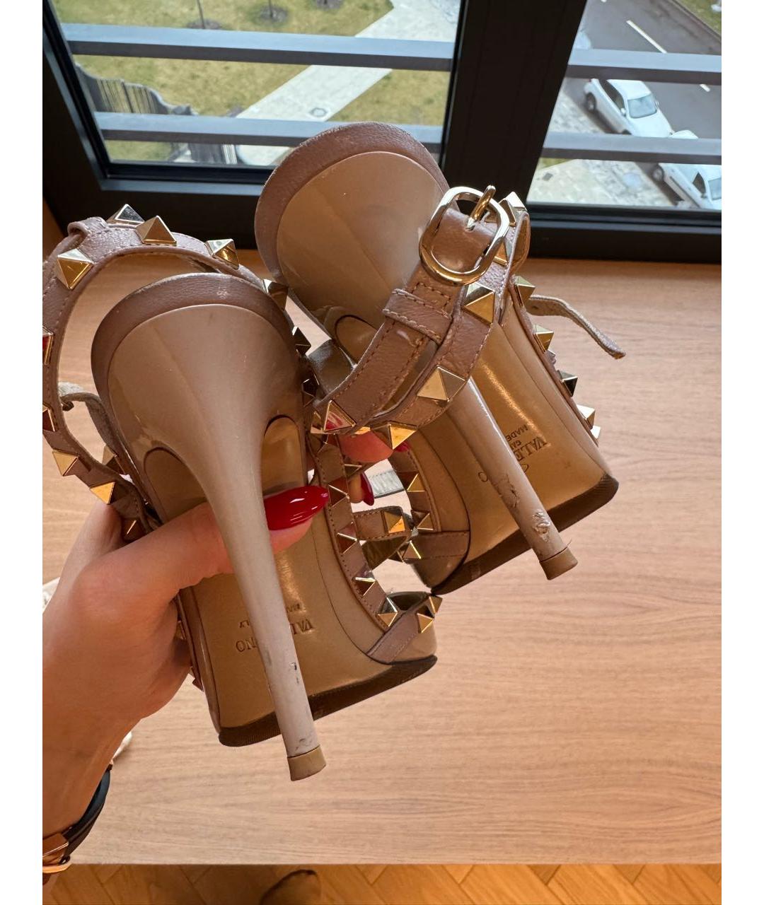 VALENTINO Бежевые кожаные туфли, фото 3