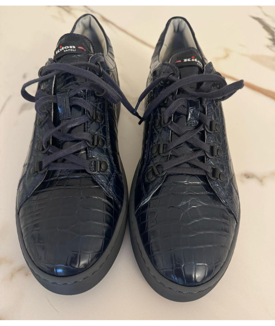 KITON Темно-синие низкие кроссовки / кеды из экзотической кожи, фото 2