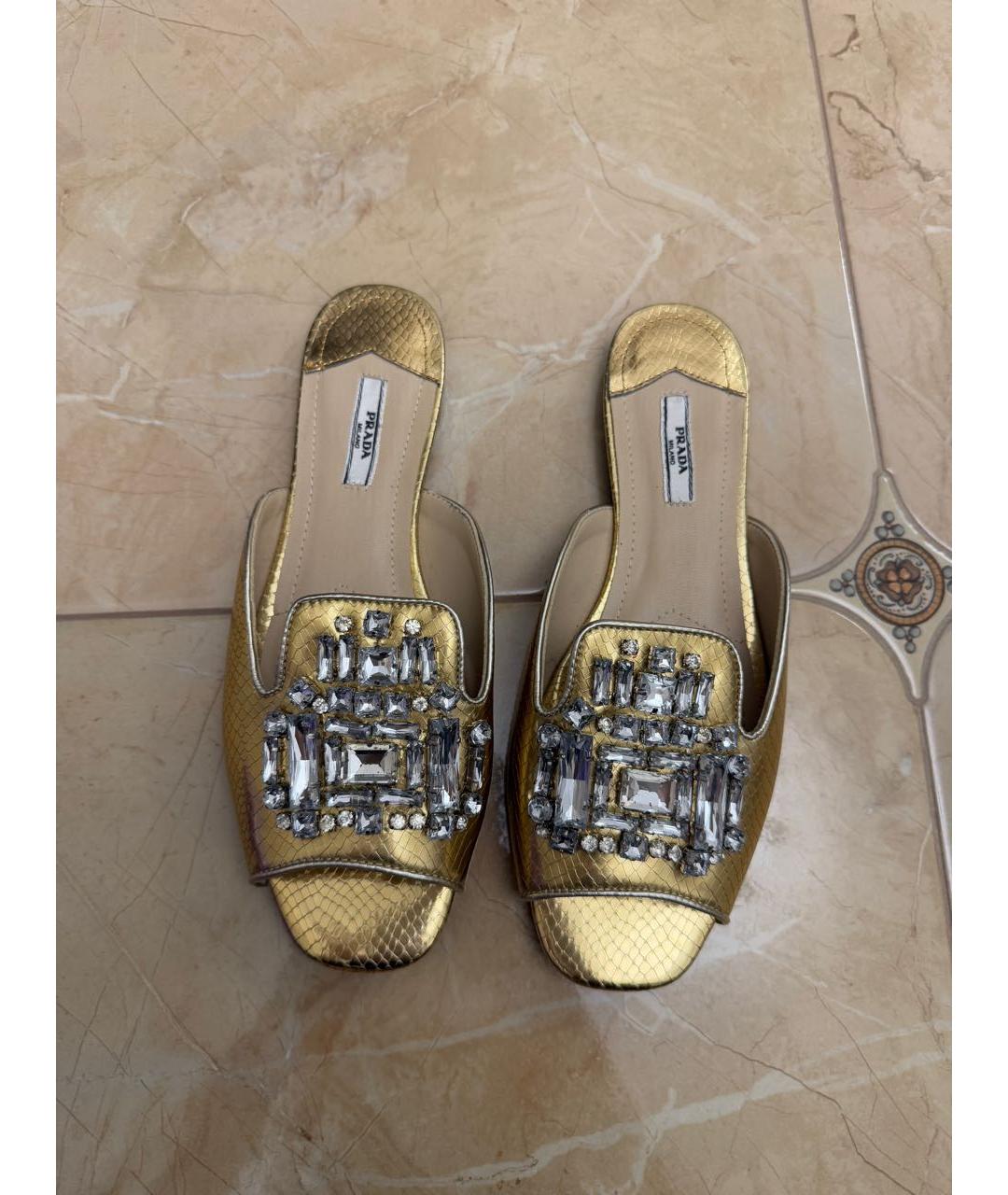 PRADA Золотые шлепанцы, фото 2