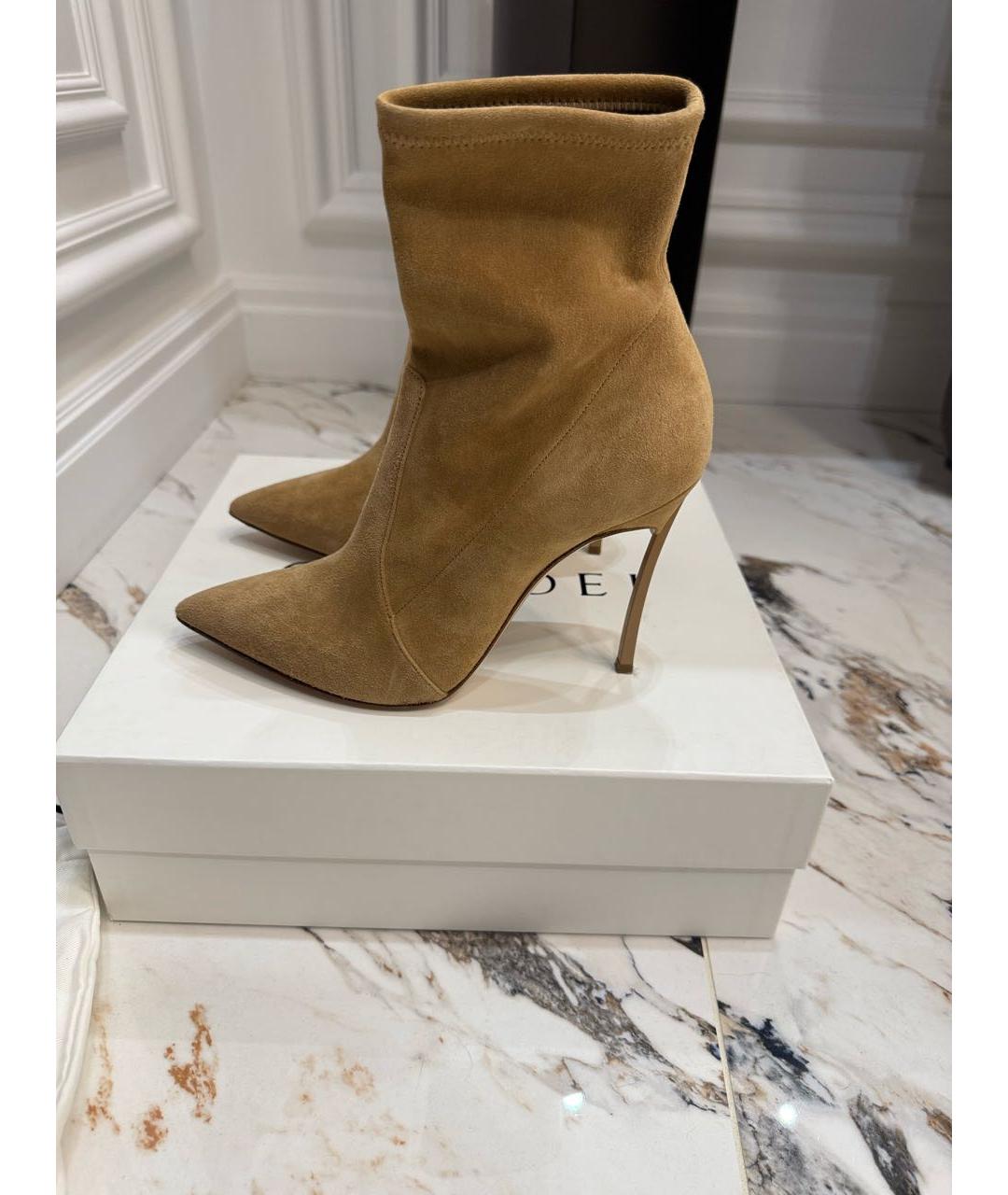 CASADEI Коричневые замшевые ботильоны, фото 8