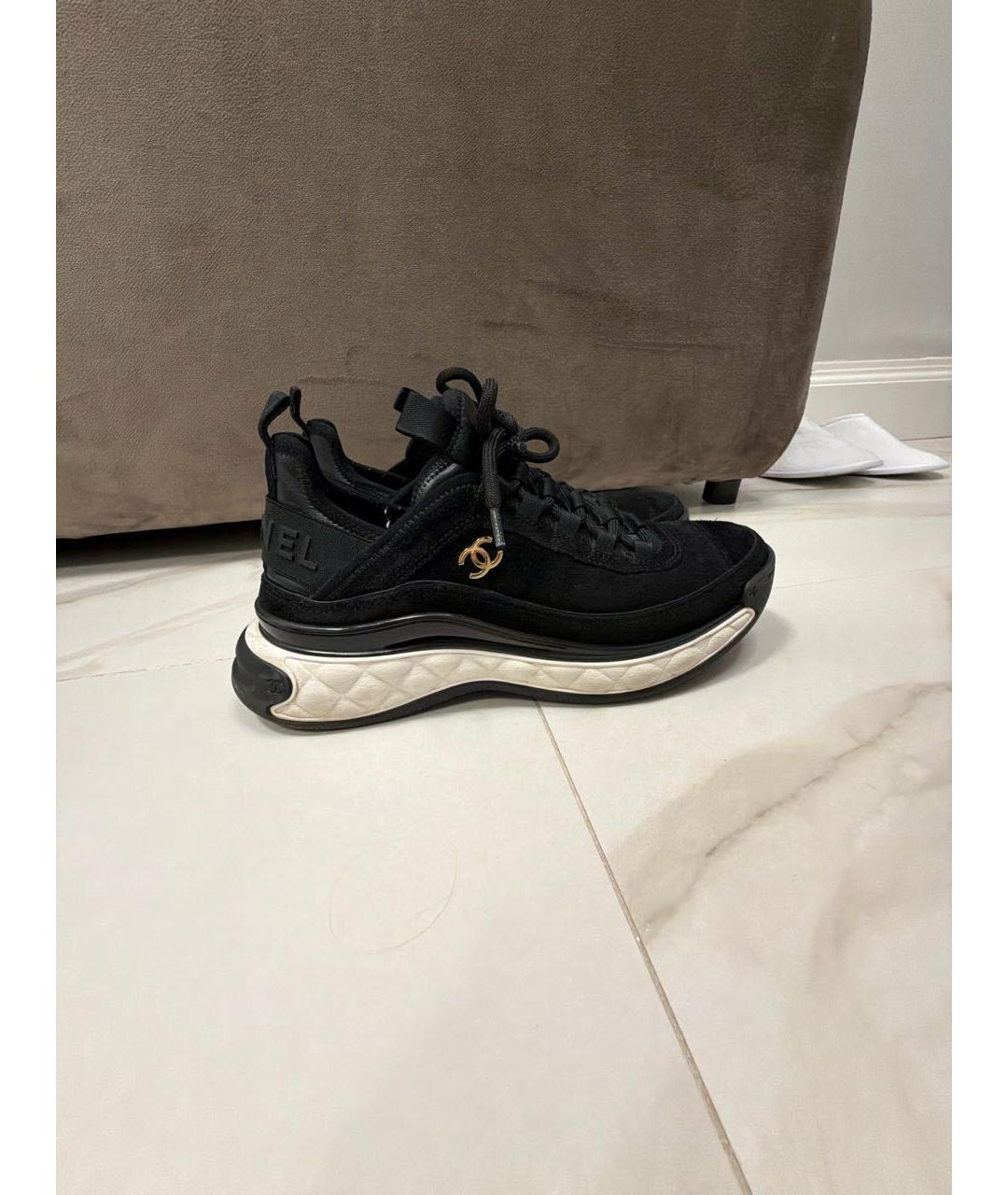 CHANEL Черные замшевые кроссовки, фото 5