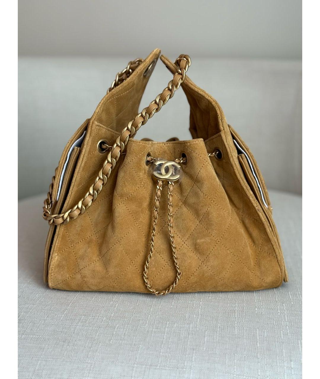 CHANEL Горчичная замшевая сумка через плечо, фото 5