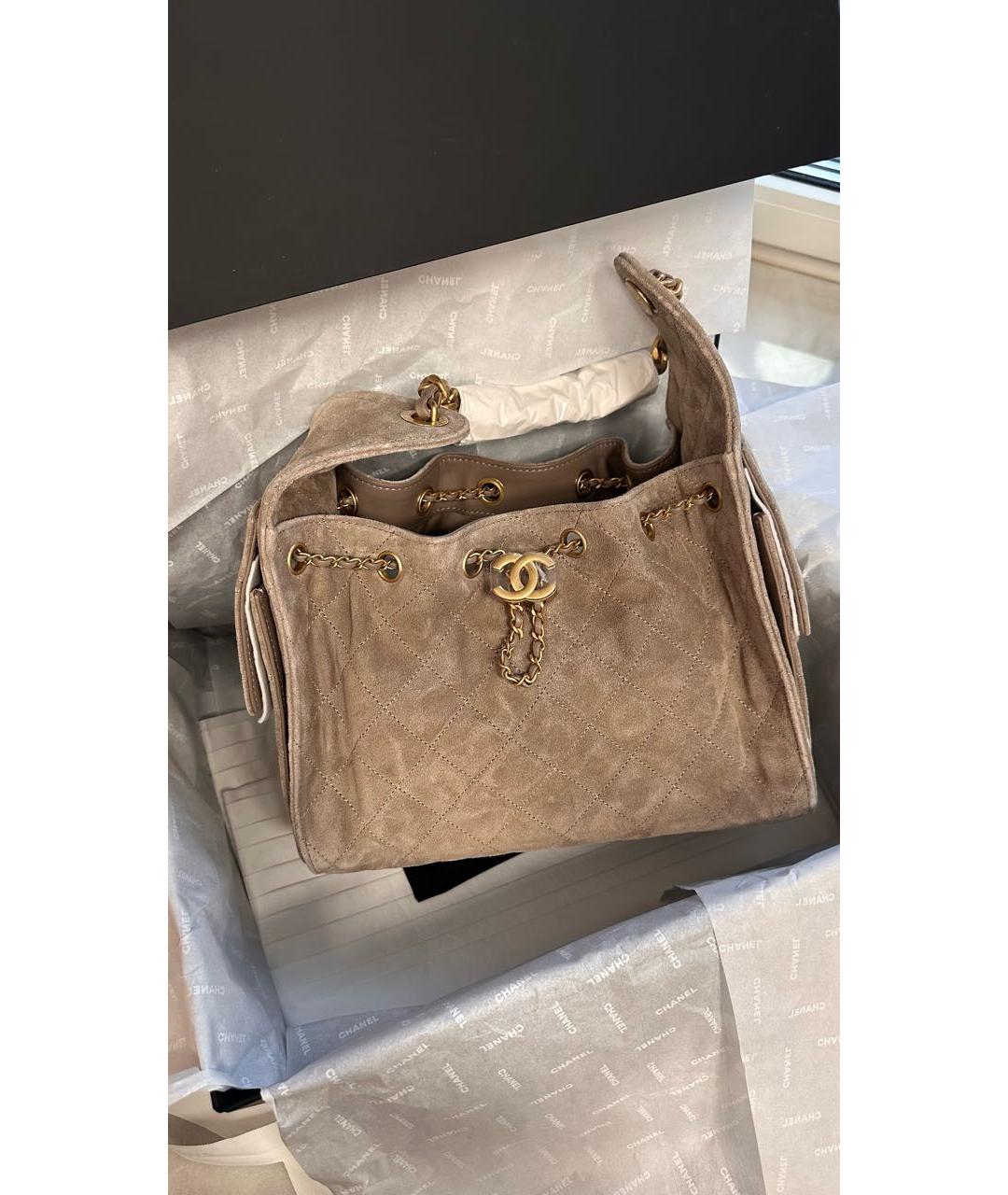 CHANEL Бежевая замшевая сумка тоут, фото 8