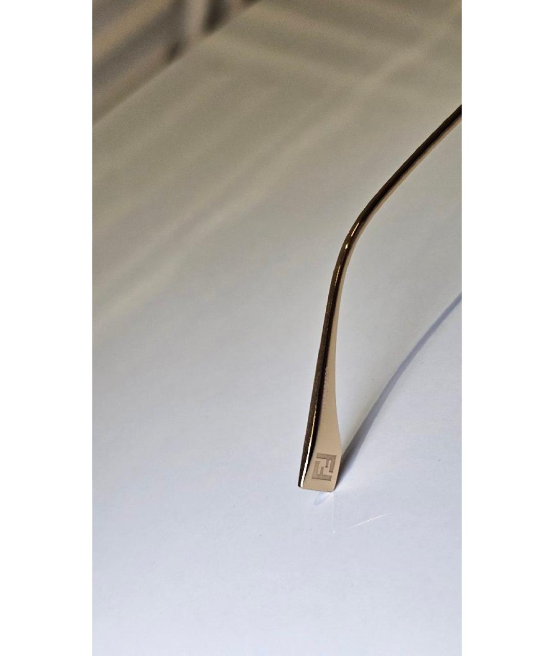 FENDI Золотые металлические солнцезащитные очки, фото 4