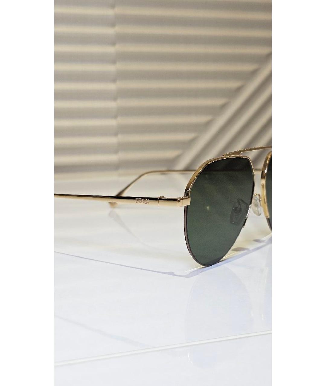 FENDI Золотые металлические солнцезащитные очки, фото 2