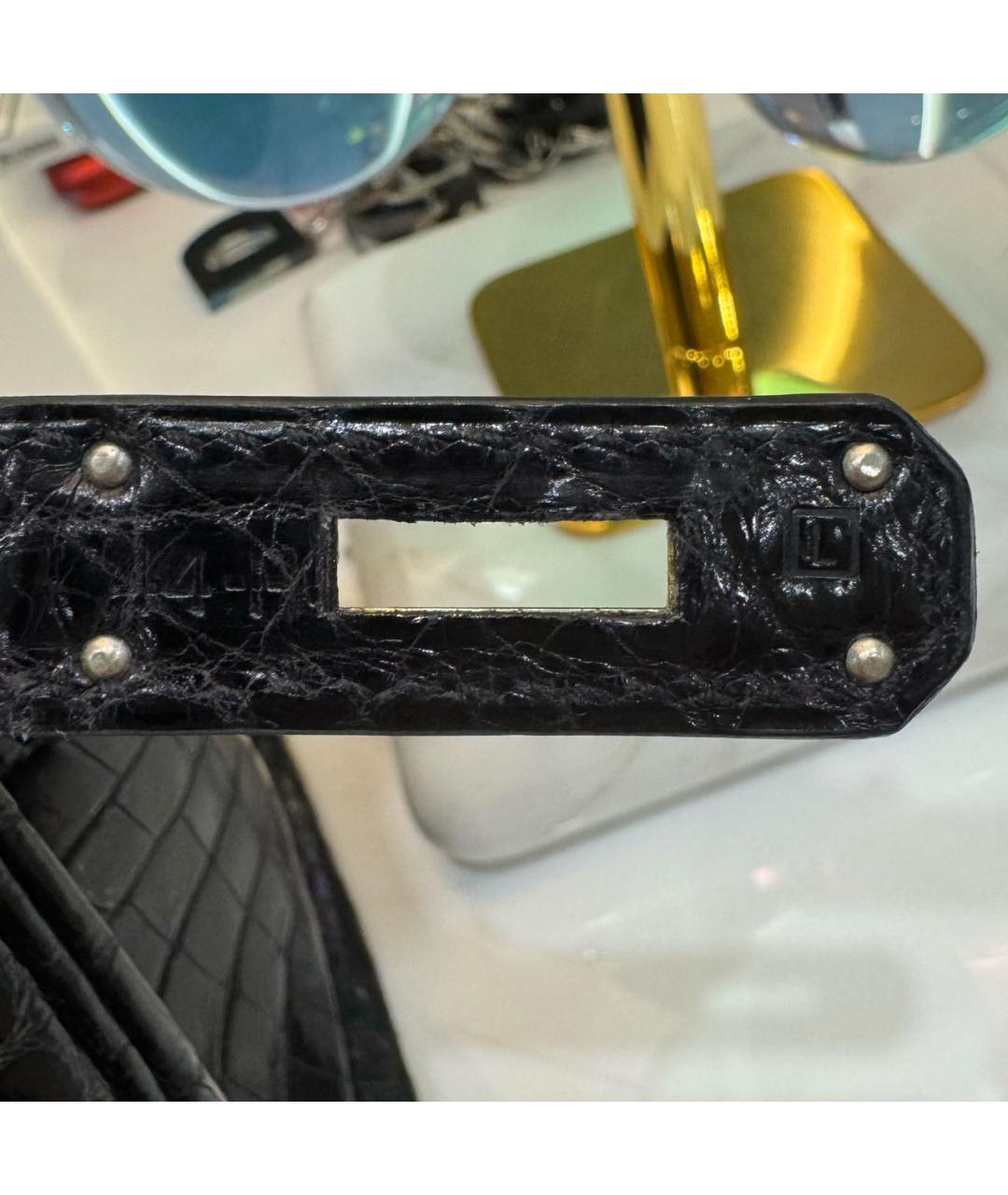 HERMES Черная сумка с короткими ручками из экзотической кожи, фото 3