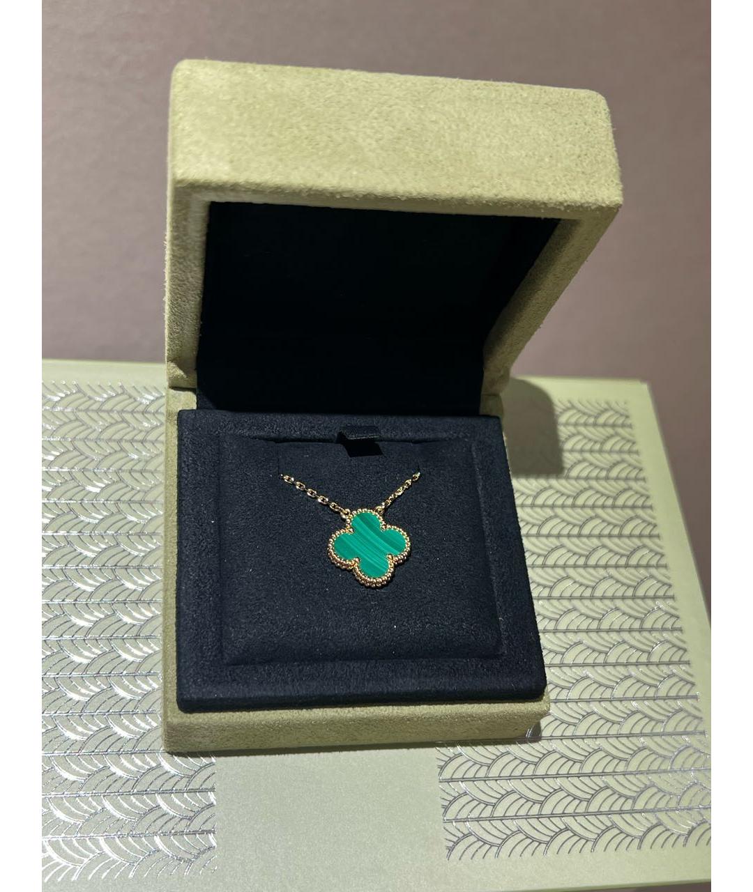 VAN CLEEF & ARPELS Зеленые колье из желтого золота, фото 3