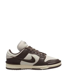 NIKE Кроссовки