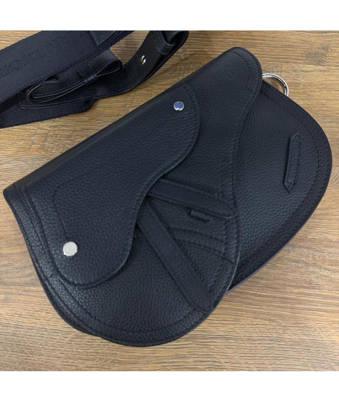 CHRISTIAN DIOR Черная кожаная сумка на плечо, фото 5