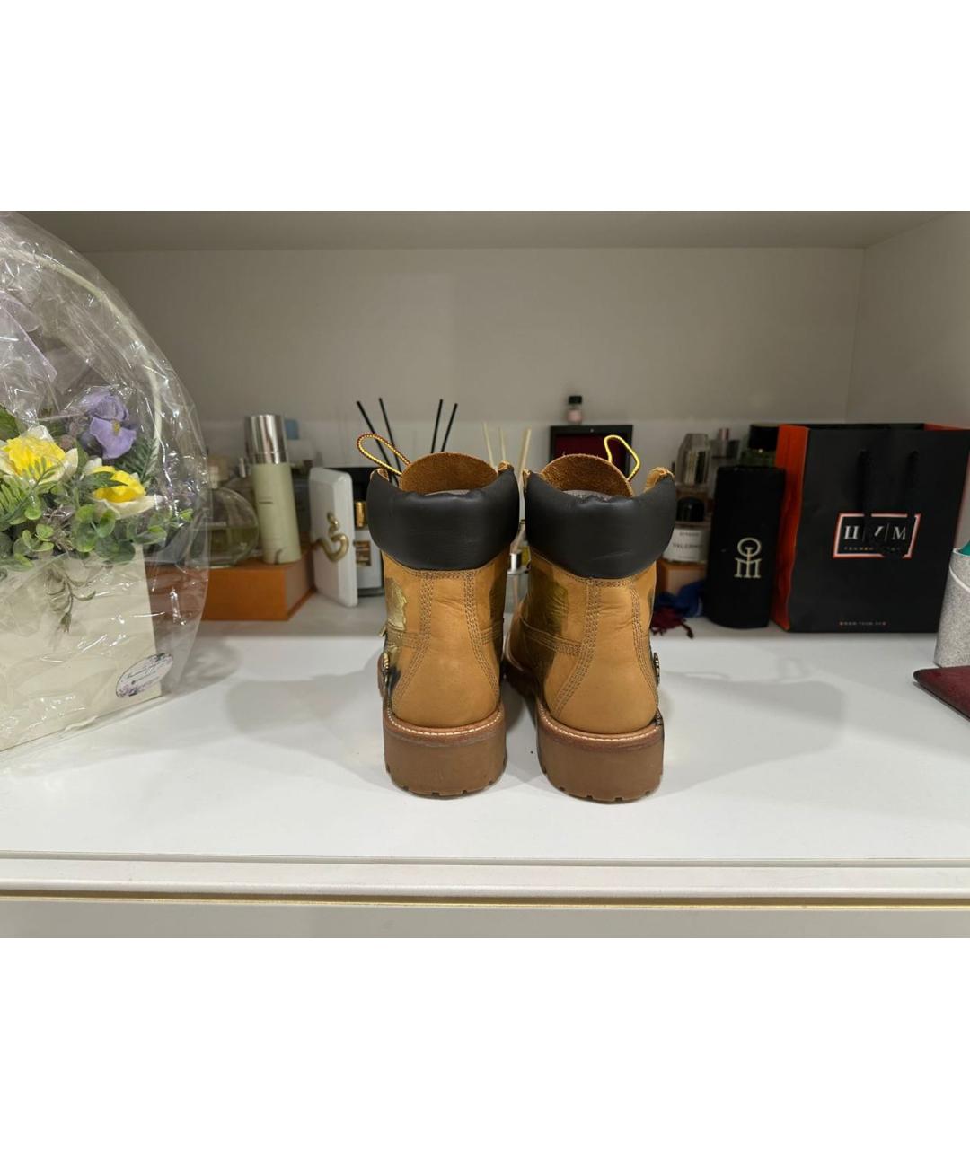 JIMMY CHOO Горчичные нубуковые ботинки, фото 4