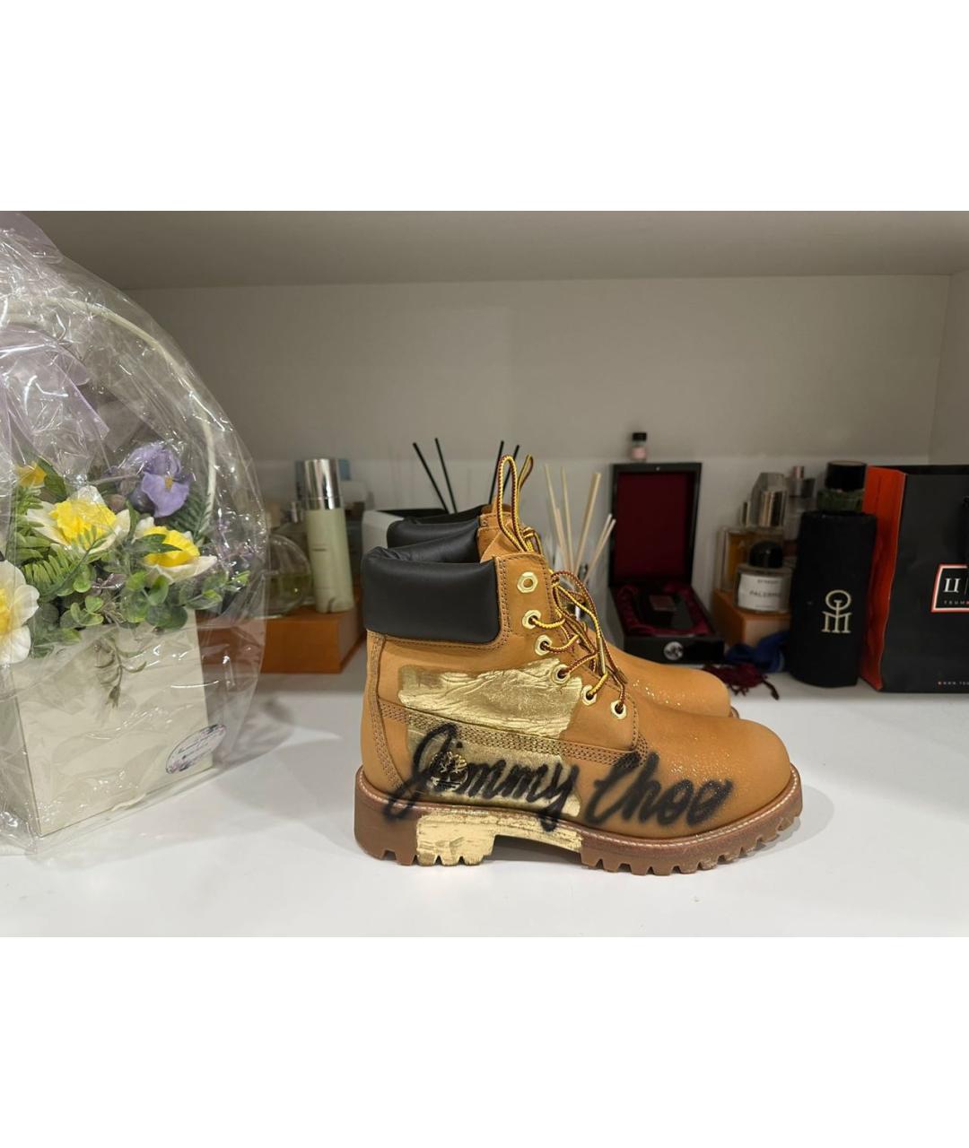 JIMMY CHOO Горчичные нубуковые ботинки, фото 6