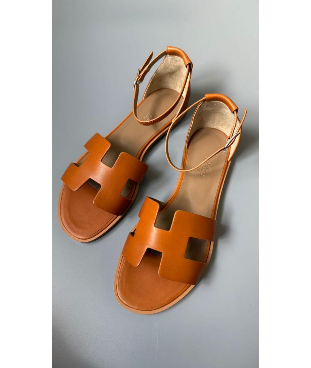 HERMES Коричневые кожаные сандалии, фото 2