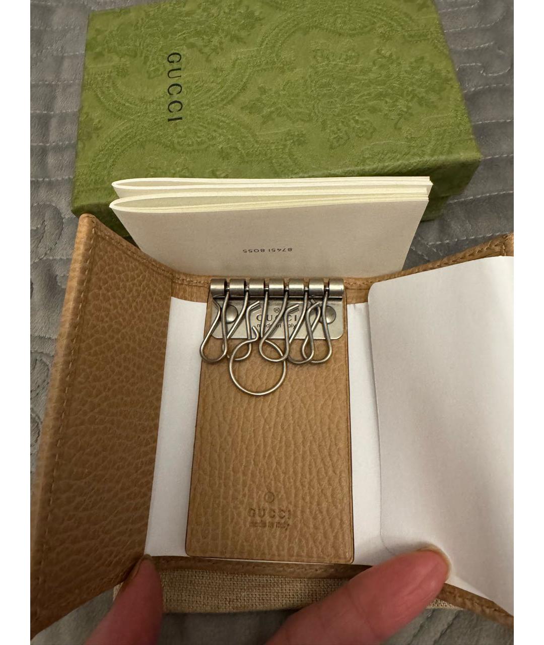 GUCCI Бежевая ключница, фото 3