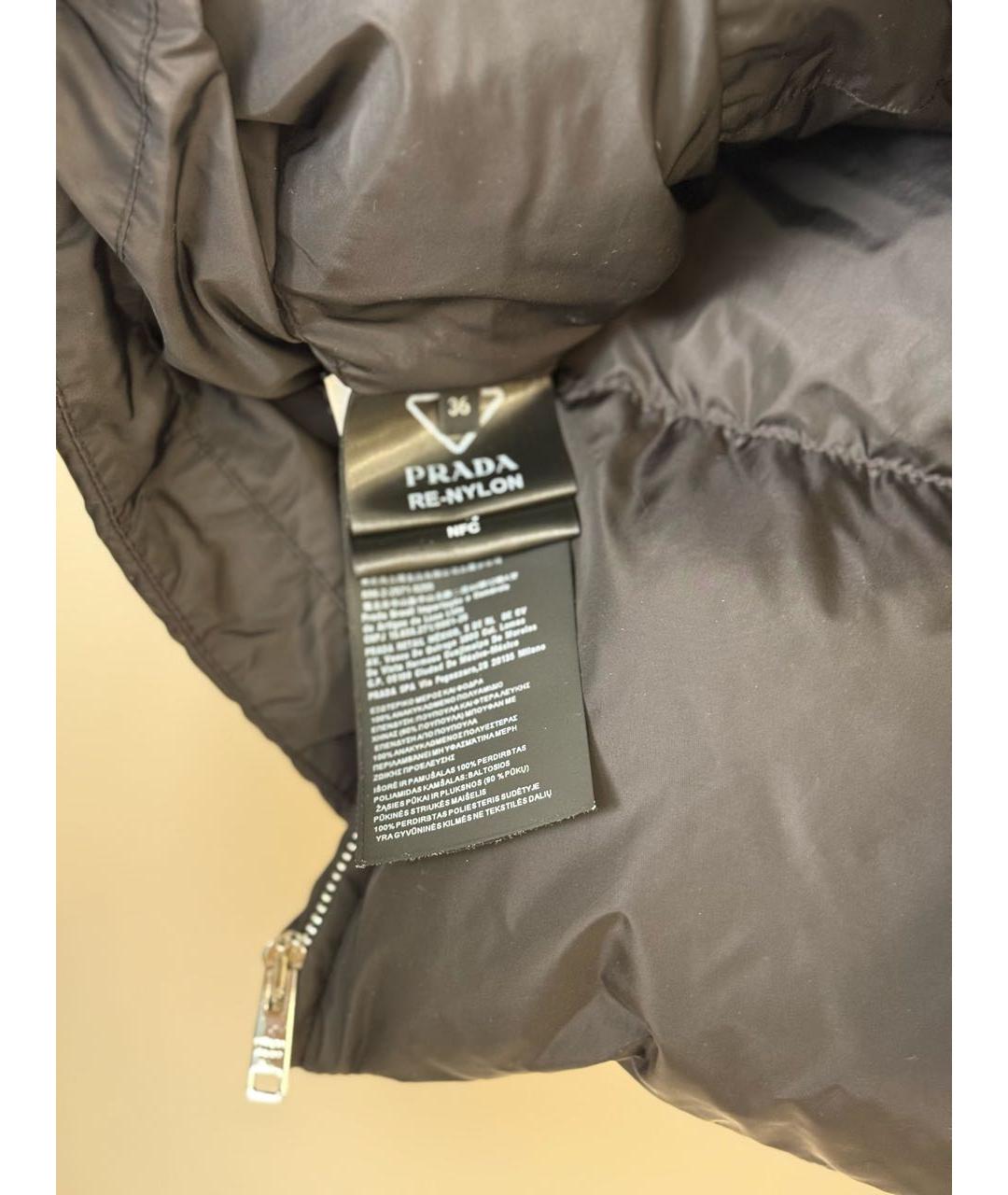 PRADA Черный полиэстеровый пуховик, фото 6