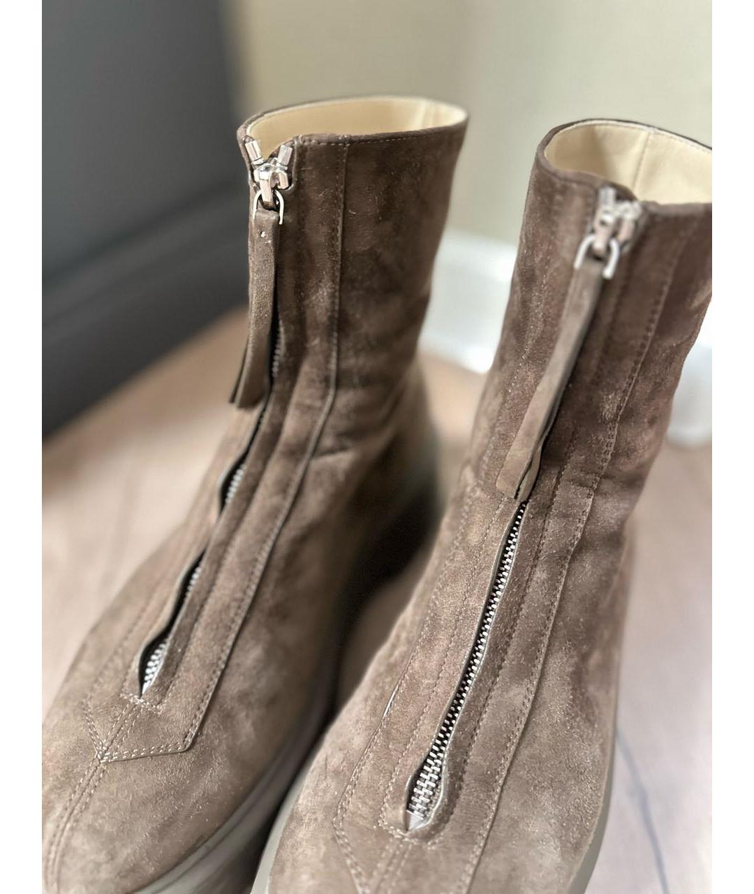 THE ROW Коричневые замшевые ботинки, фото 3