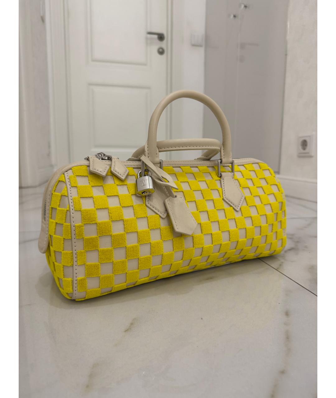 LOUIS VUITTON Желтая кожаная сумка с короткими ручками, фото 10