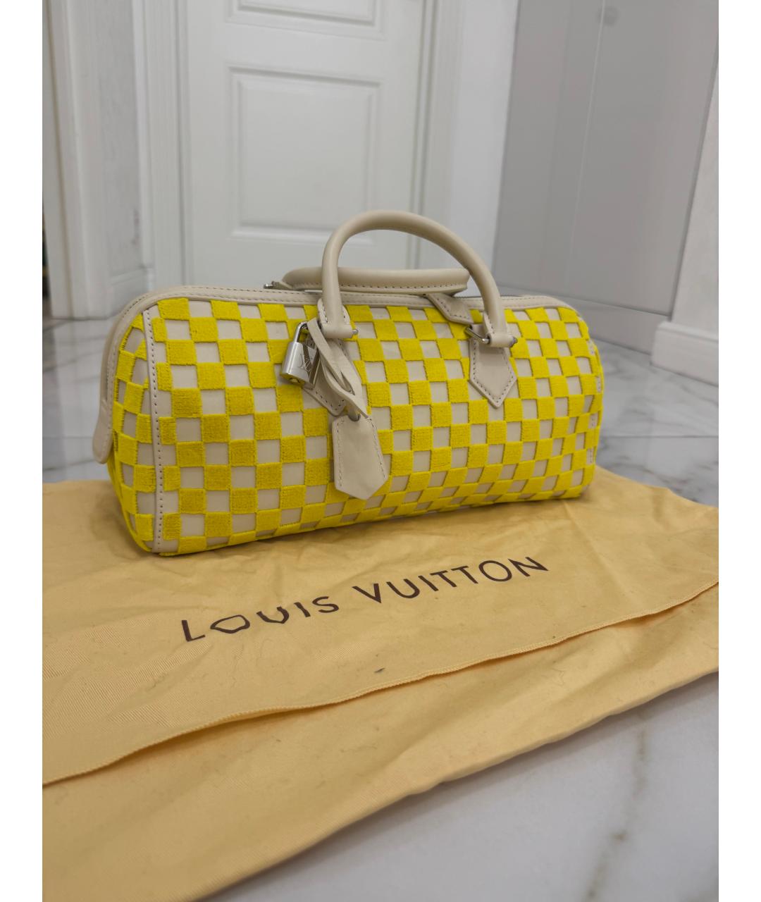 LOUIS VUITTON Желтая кожаная сумка с короткими ручками, фото 2