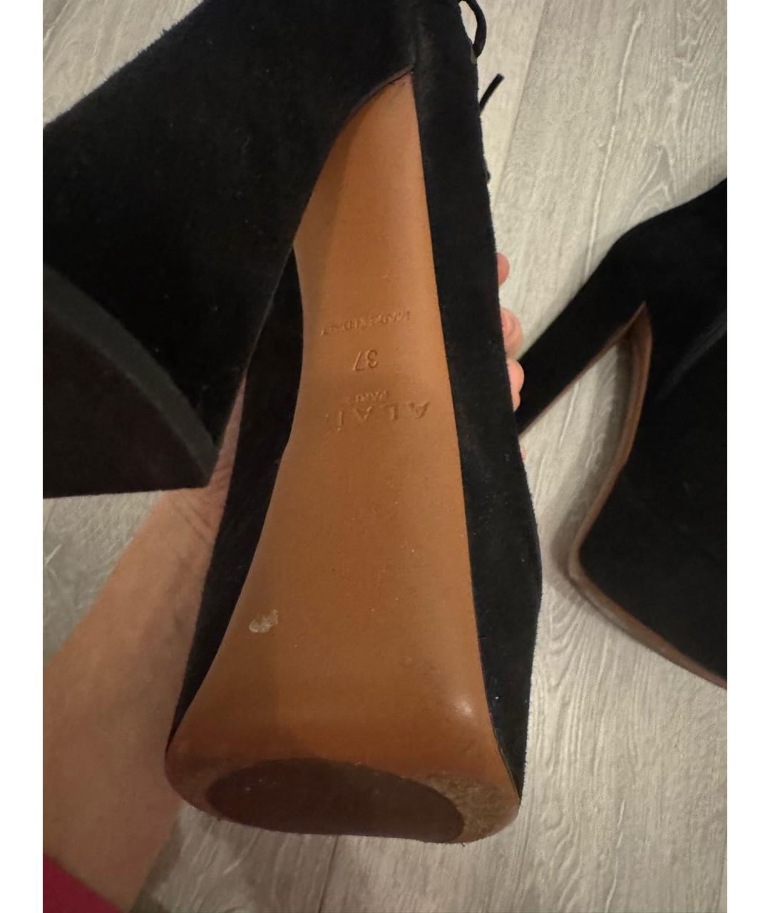 ALAIA Черные замшевые ботильоны, фото 5