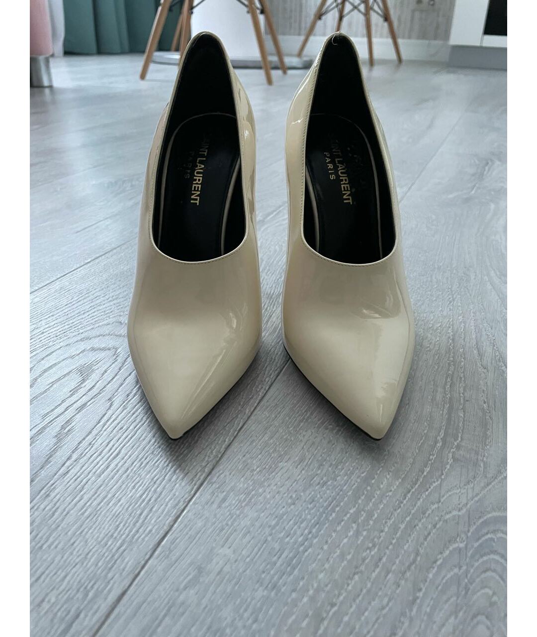 SAINT LAURENT Белые туфли из лакированной кожи, фото 2