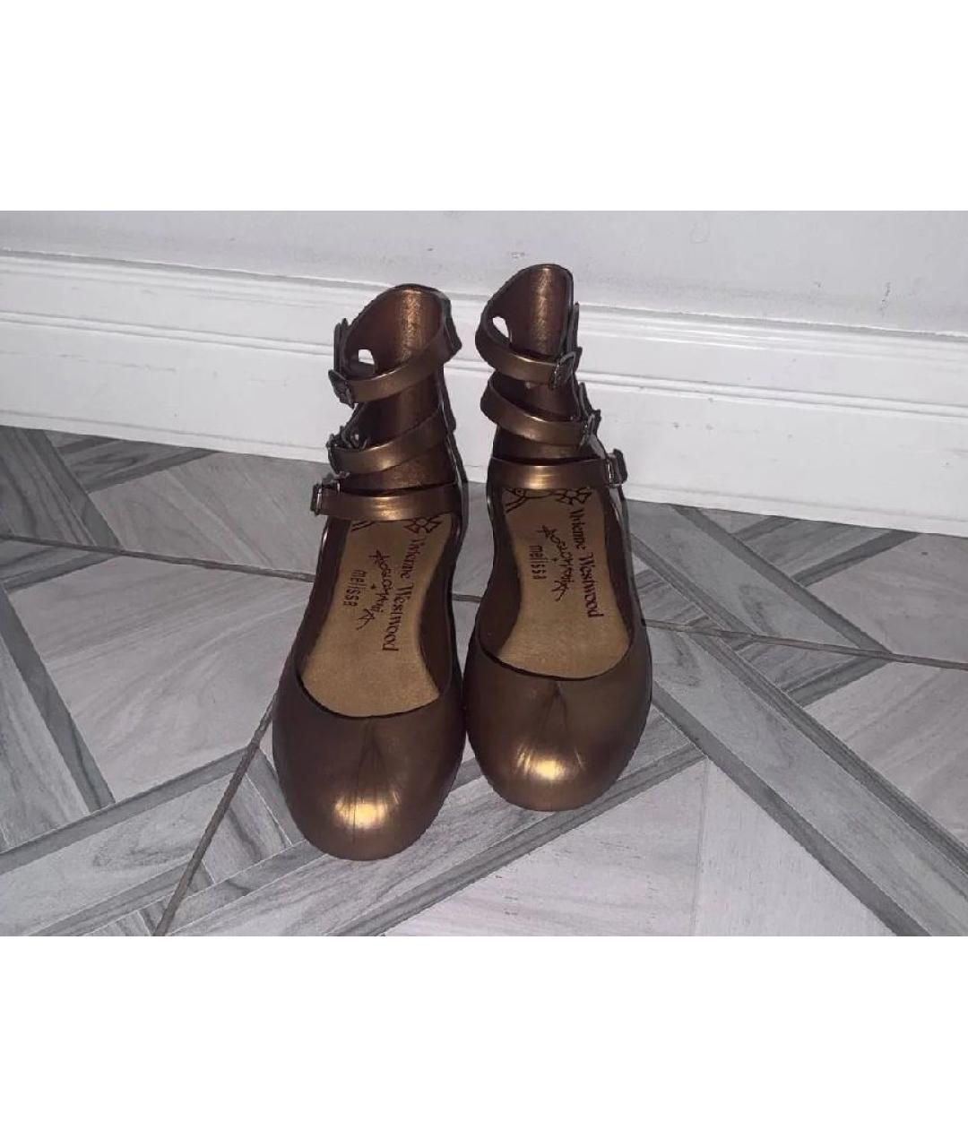 VIVIENNE WESTWOOD Золотые резиновые балетки, фото 2