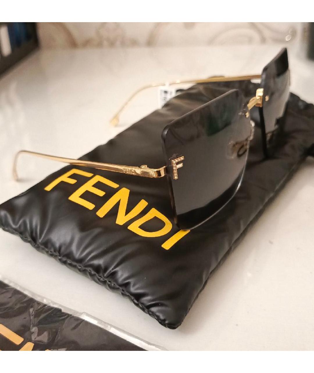 FENDI Золотые металлические солнцезащитные очки, фото 2