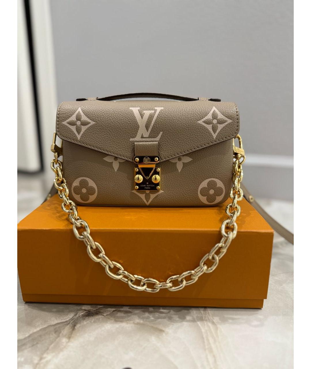 LOUIS VUITTON Бежевая кожаная сумка через плечо, фото 6