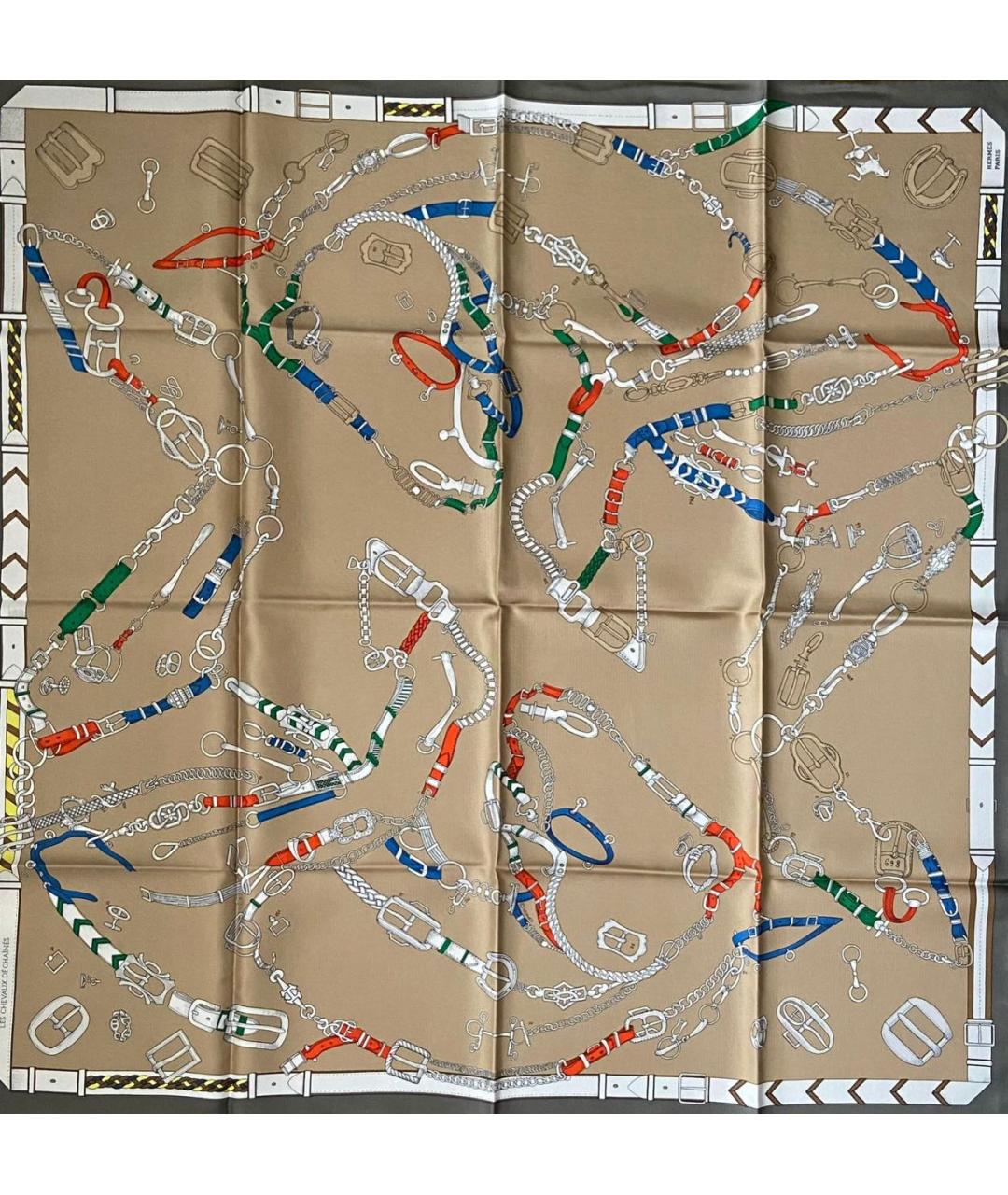 HERMES Золотой шелковый платок, фото 3