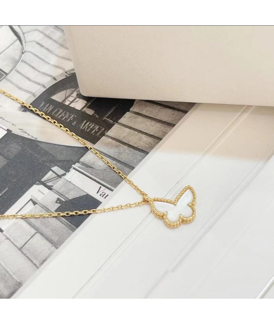 VAN CLEEF & ARPELS Белая подвеска из желтого золота, фото 3