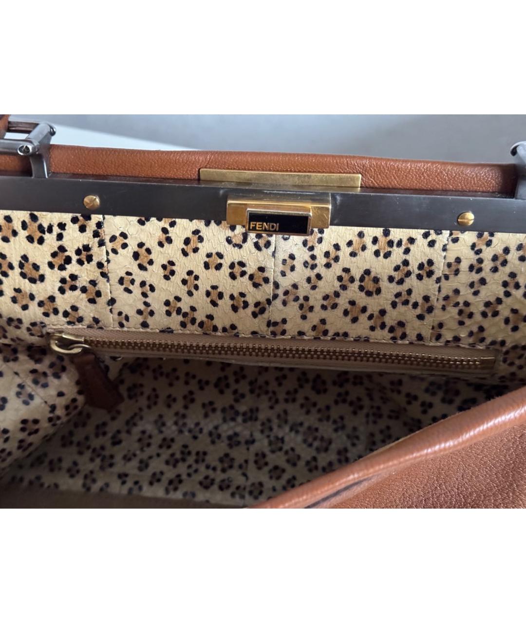 FENDI Коричневая кожаная сумка с короткими ручками, фото 4