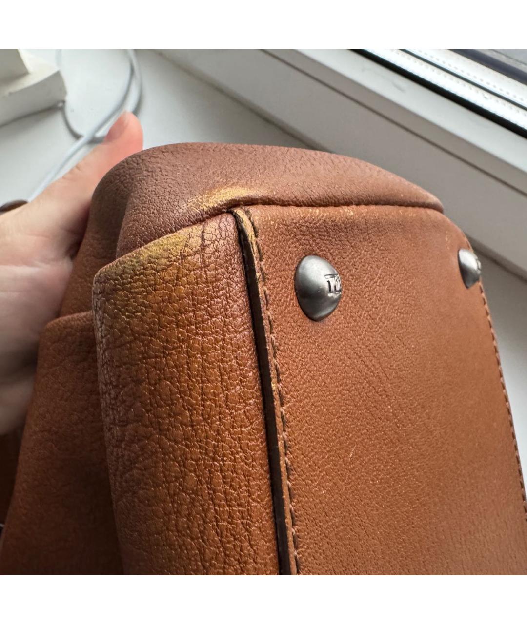 FENDI Коричневая кожаная сумка с короткими ручками, фото 5