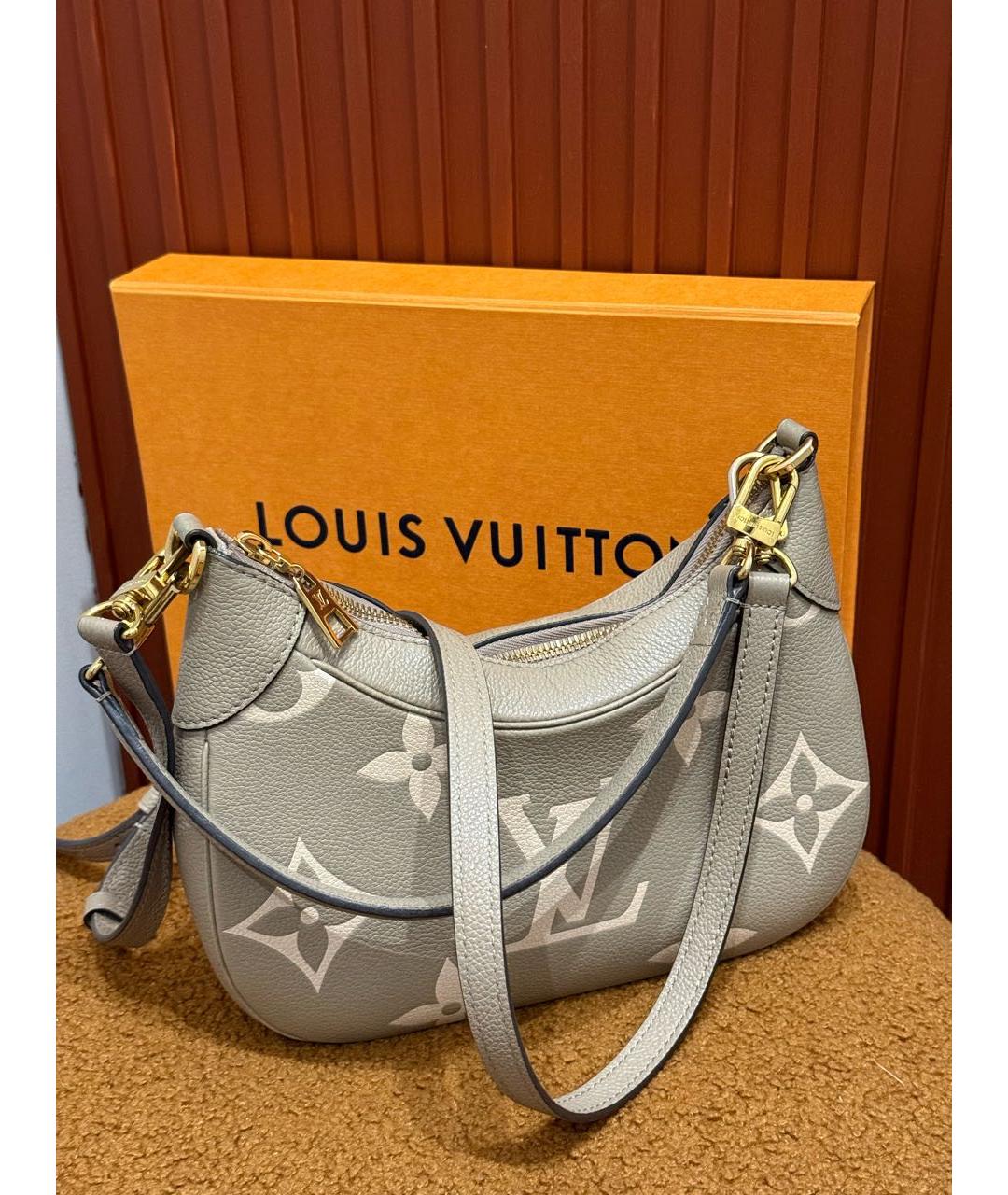 LOUIS VUITTON Бежевая кожаная сумка через плечо, фото 3