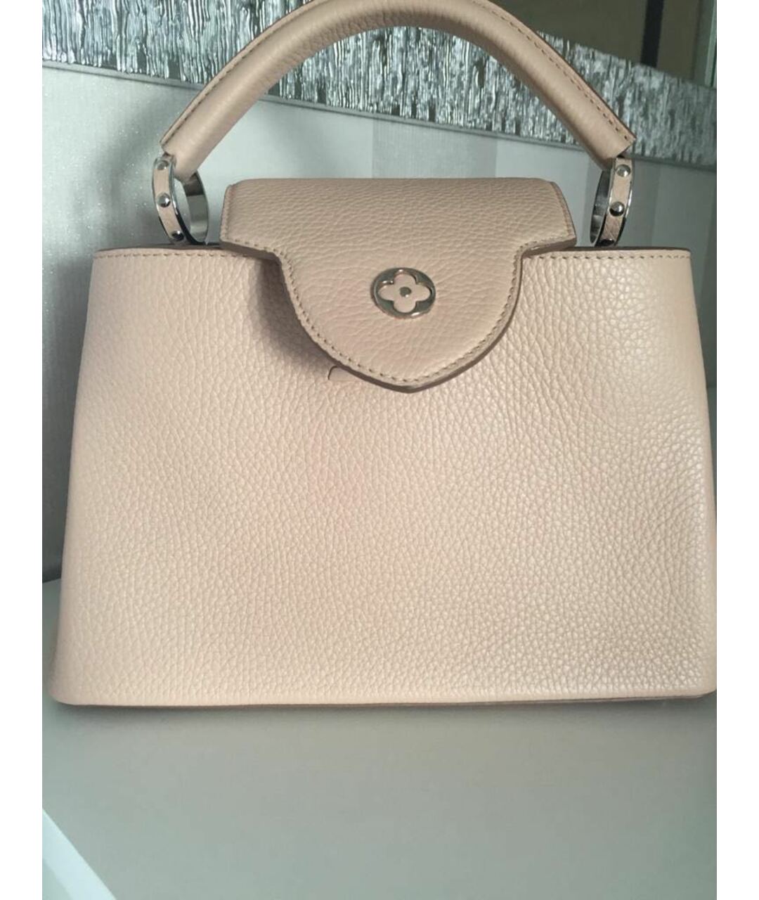 LOUIS VUITTON Розовая кожаная сумка с короткими ручками, фото 5