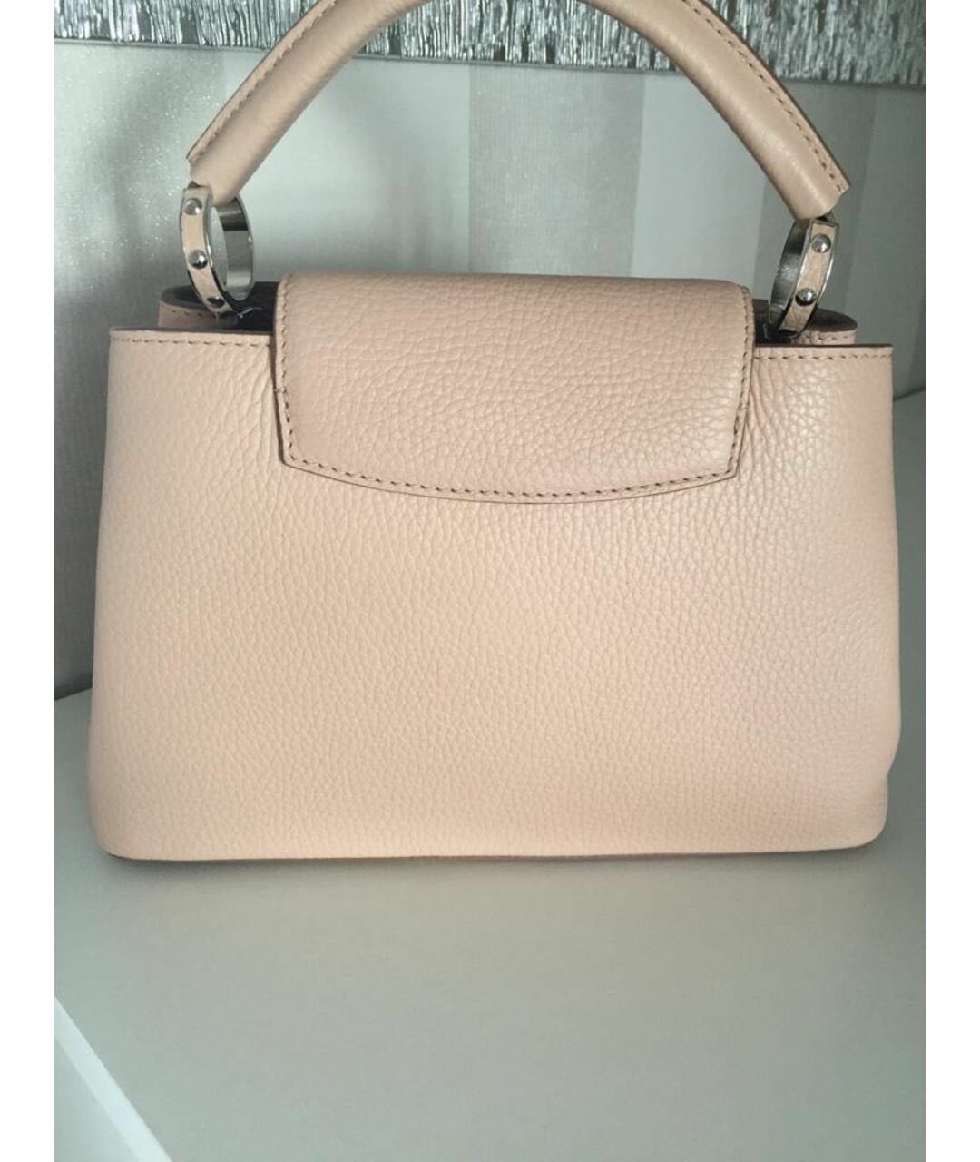 LOUIS VUITTON Розовая кожаная сумка с короткими ручками, фото 3