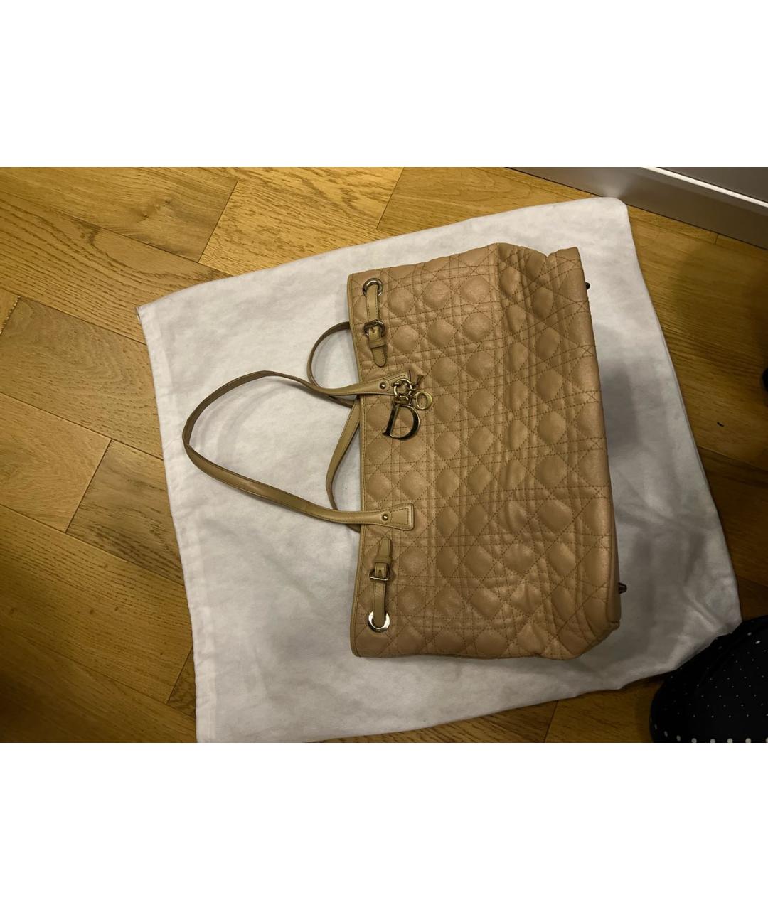 CHRISTIAN DIOR Бежевая кожаная сумка тоут, фото 9