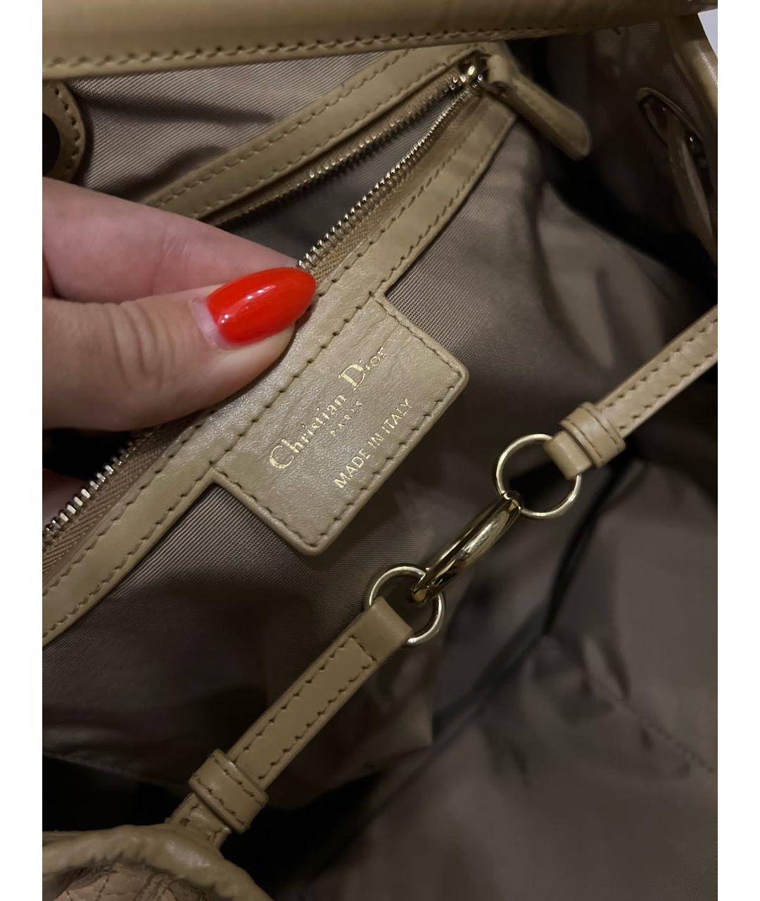 CHRISTIAN DIOR Бежевая кожаная сумка тоут, фото 5