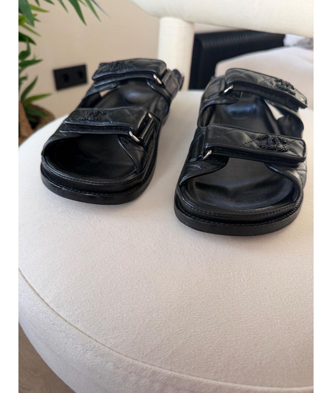 CHANEL Черные кожаные босоножки, фото 3