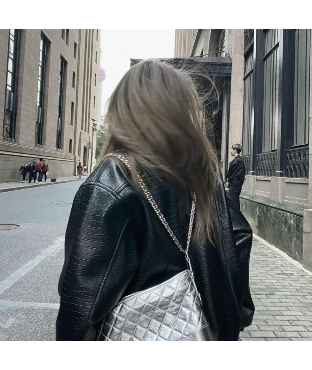 CHANEL Серая кожаная сумка через плечо, фото 4