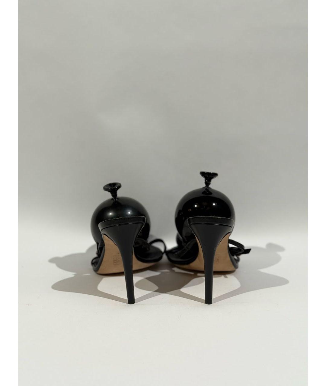 LOEWE Черные кожаные босоножки, фото 4