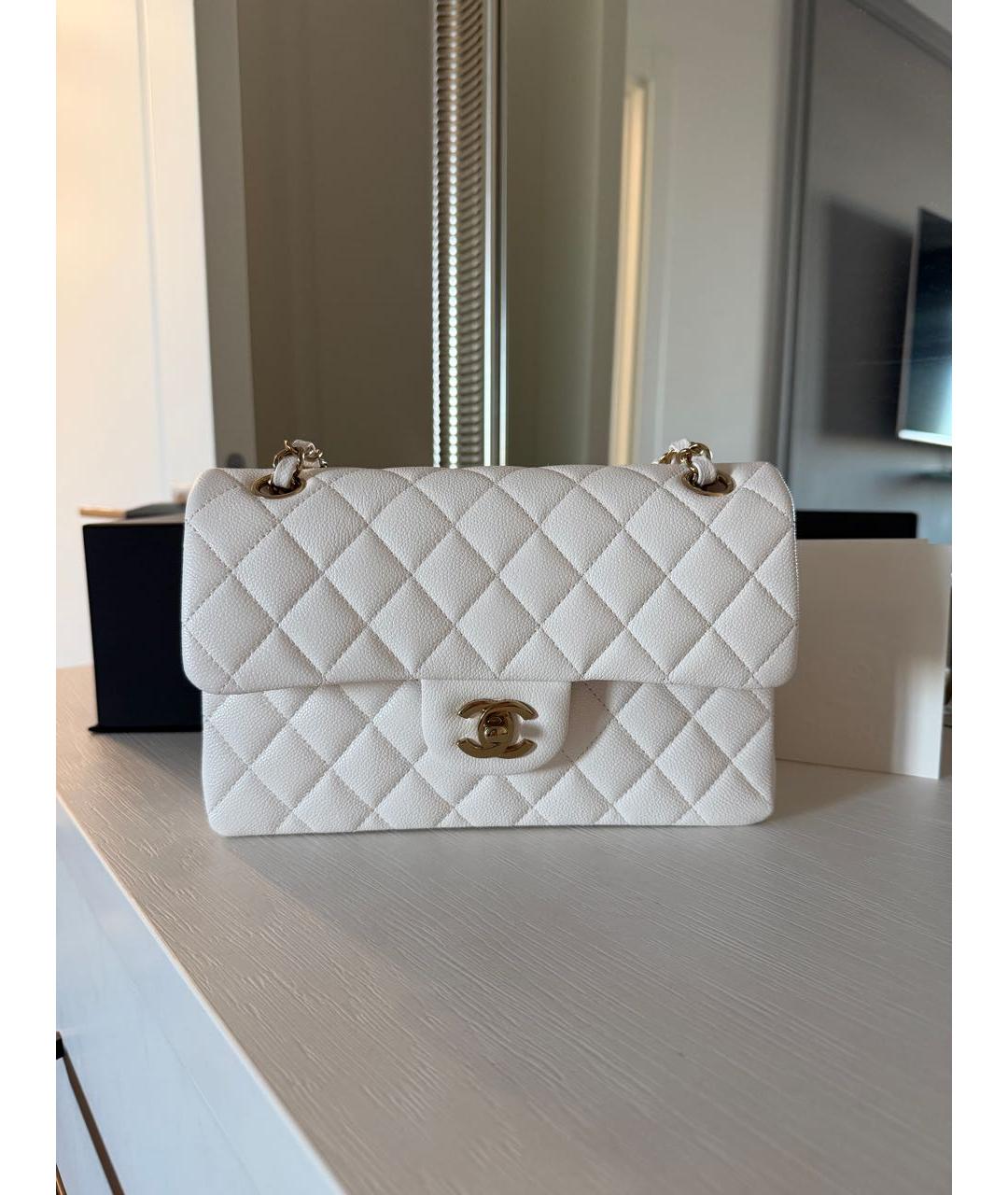 CHANEL Белая кожаная сумка через плечо, фото 7