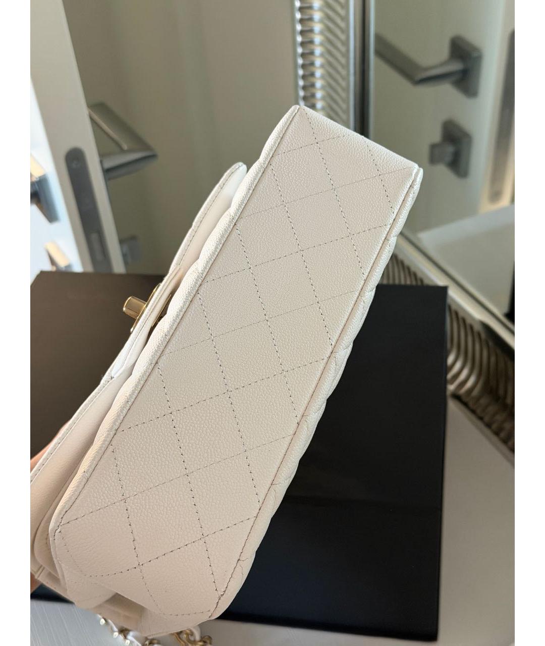 CHANEL Белая кожаная сумка через плечо, фото 6