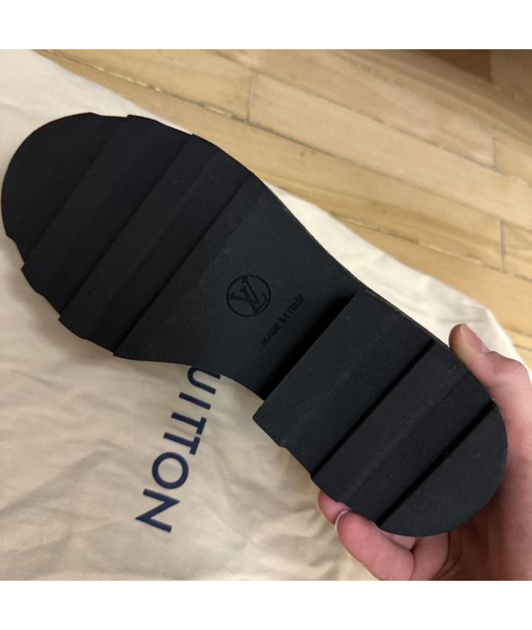 LOUIS VUITTON Черные лоферы из лакированной кожи, фото 4