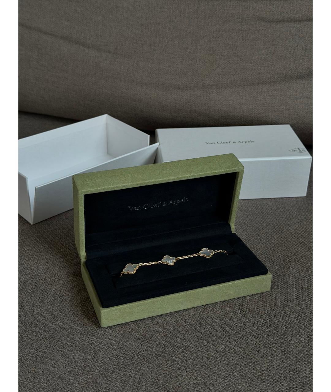 VAN CLEEF & ARPELS Бежевый браслет из желтого золота, фото 3