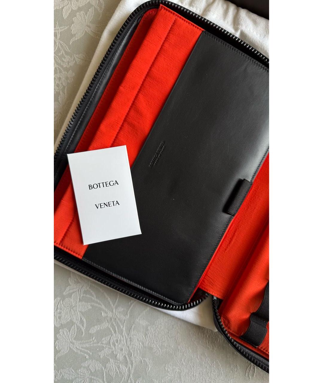 BOTTEGA VENETA Черная кожаная папка для документов, фото 4