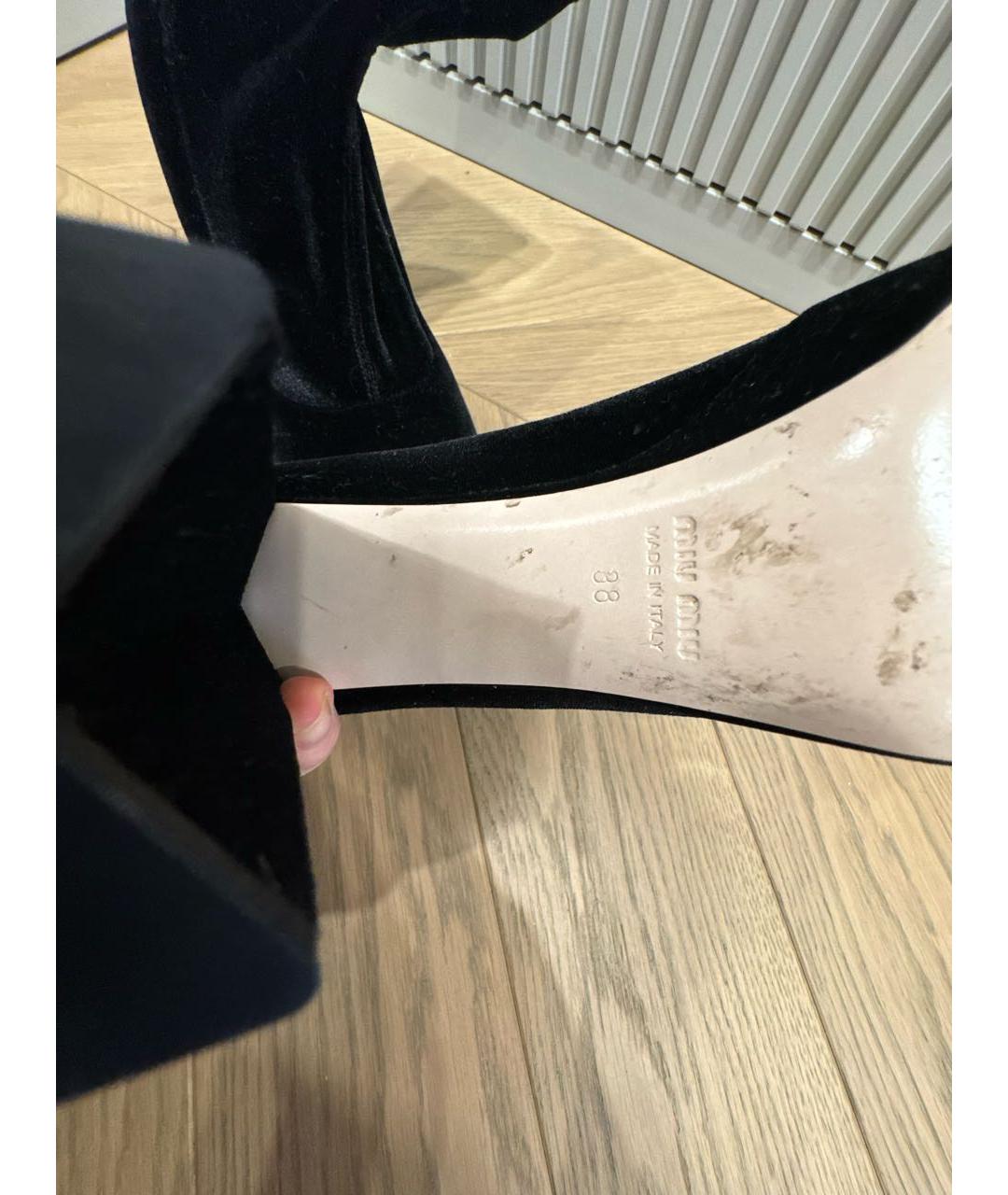 MIU MIU Черные бархатные ботильоны, фото 7