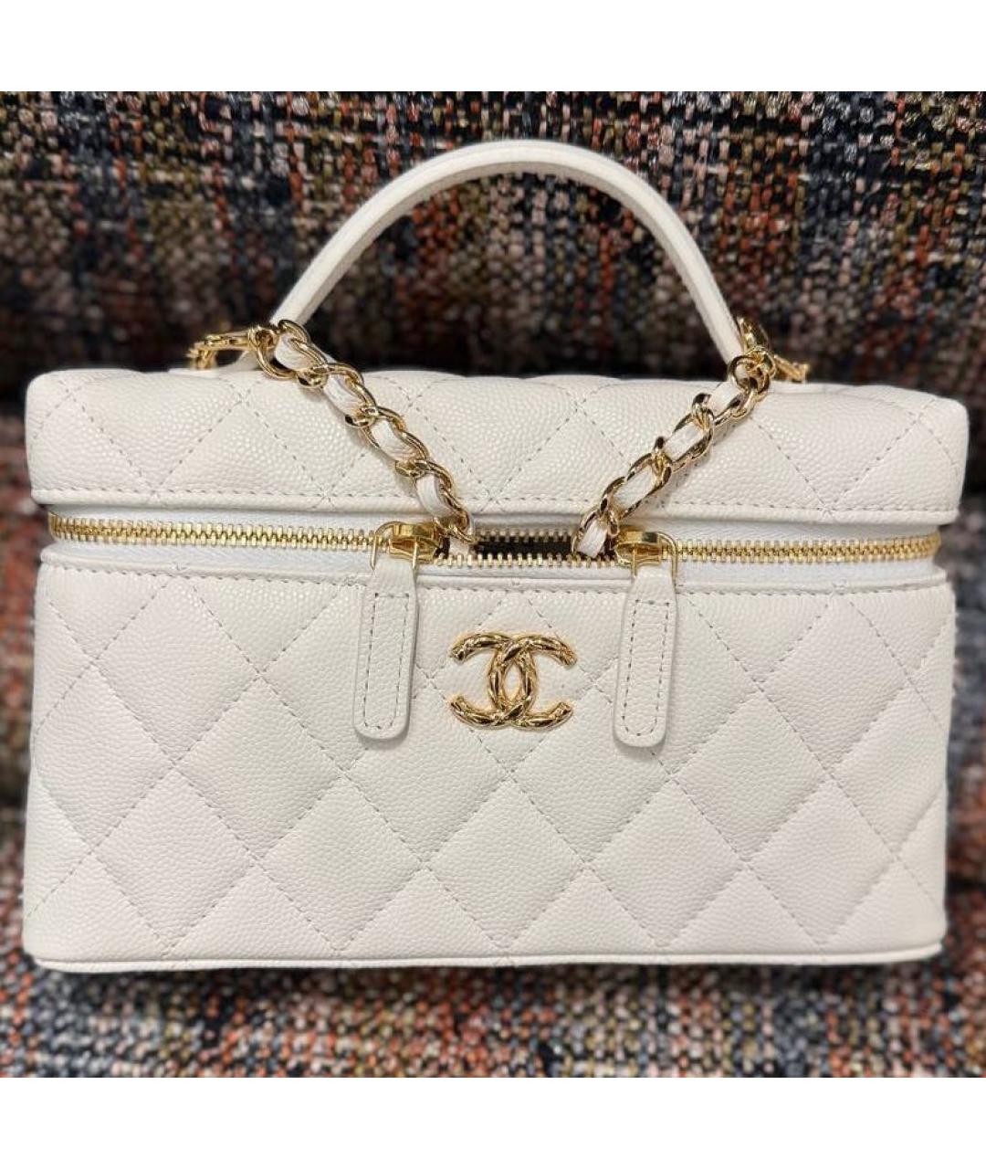 CHANEL Белая кожаная сумка через плечо, фото 3